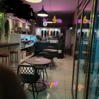 واگذاری کافه با وسایل و دکوراسیون یکجا توافقی