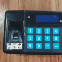 دستگاه حضور غیاب