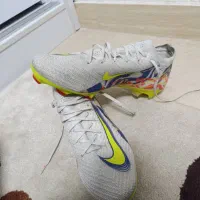 کفش زمین چمن مصنوعی و طبیعی