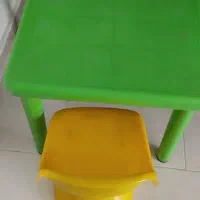 میز تحریر و صندلی