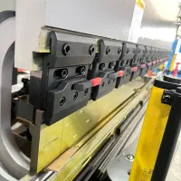 دستگاه خم ۳متر ۱۲۵تن /پرس برک/|ماشینآلات صنعتی|پردیس, شهرک صنعتی خرمدشت فاز ۷|دیوار