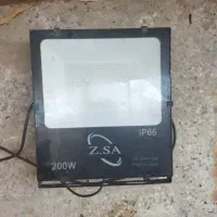 پروژکتور نورافکن