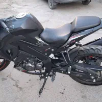 بنلی ۱۸۰ s اسب زین شده