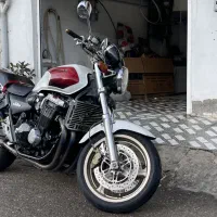 cb 1300 سی بی