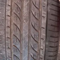 گلگیر و لاستیک پژو۴۰۵|قطعات یدکی و لوازم جانبی|شیراز, شهدای شهرک سعدی|دیوار