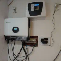 برق خورشیدی/پنل خورشیدی/اینورتر/لیتیوم/سانورتر|مصالح و تجهیزات ساختمان|شیراز, ترمینال باربری|دیوار