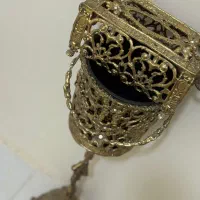 سطل ذباله برنجی نو|کلکسیون اشیاء عتیقه|پرند, فاز ۲|دیوار