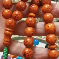 ۵ تا تسبیح کلکسیونی سندلوس اصل کهربا لهستانی