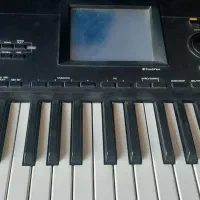 ارگ کرگ i30  صفحه لمسی|پیانو، کیبورد، آکاردئون|رباط‌کریم, رباط‌کریم|دیوار