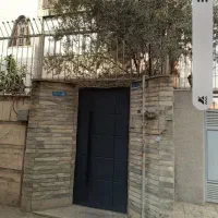 خانه کلنگی دوطبقه با زیرزمین