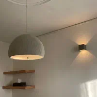 لوستر اتاق به همراه دیواری