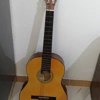 گیتار کلاسیک کاملا نو همراه با کیف