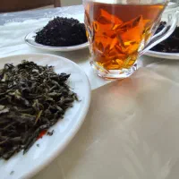 فروش کلی و جزیی چای سرگل بهاره چین اول گیلان املش|خوردنی و آشامیدنی|تهران, استخر|دیوار