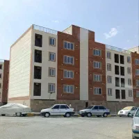 مهرگان نیک پی دور میدان