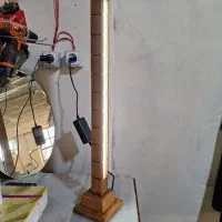 چراغ کنار سالنی