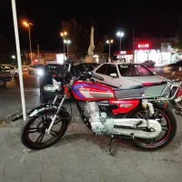 موتورسیکلت کبیر 200