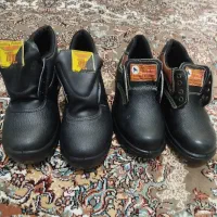 کفش کار|کیف، کفش، کمربند|قرچک, میرزائی شمالی|دیوار