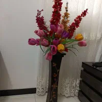 گل و گلدان
