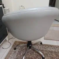 صندلی جک دار آرایشگاهی|آرایشگاه و سالن‌های زیبایی|فردیس, منظریه|دیوار