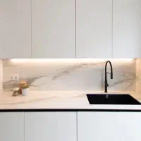 نصب کاشی و بین کابینتی|خدمات پیشه و مهارت|کرج, باغستان|دیوار