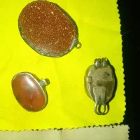 نقره وسنگهای قدیمی