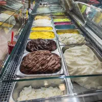 بستنی سنتی جهت مجالس