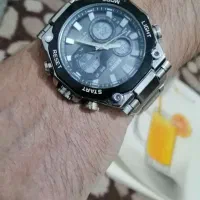 ساعت اسکمی  مقاوم در برابر پاشش آب همراه با جعبه