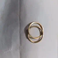 گوشواره یک گرمی