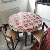 مبل راحتی و میز نهار خوری ۴ نفره