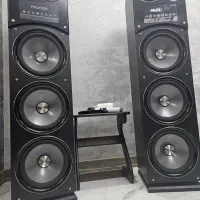 باند بزرگ|صوتی و تصویری|رشت, معلم|دیوار