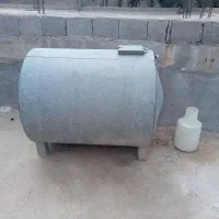 منبع فلزی ۸۰۰لیتری  بشکه۲۰۰لیتری