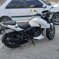 موتورسیکلت آپاچی 200