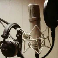 آموزش فن بیان و قوی تر کردن صدا