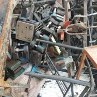 خرید و فروش آهن فلزات بوشکه تخته بنایی