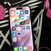 آیفون 15 نرمال