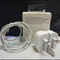 شارژر آیفون اصلی همراه با کابل