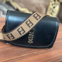 کیف اورجینال فندی