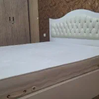 تخت ۲نفره تمیز همراه تشک تخت نوجوان|تخت و سرویس خواب|اهواز, فرهنگ شهر|دیوار