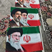 پرچم دو رهبری و پرچم ایران رهبر