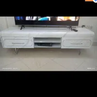 میز تلویزیون چوبی 65 اینچ دو کشو و دو قفسه