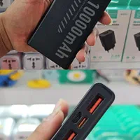 پاور بانک ۲۰۰۰۰|لوازم جانبی موبایل و تبلت|اصفهان, شاهزید|دیوار