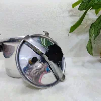 زودپز تمیز و نو|اجاق گاز و لوازم برقی پختوپز|مشهد, هنرور|دیوار