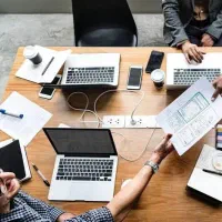 خدمات مالی،حسابداری و حسابرسی