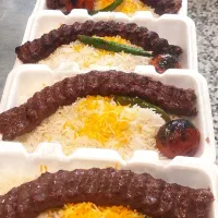 استخدام خانم یا آقا جهت کار در رستوران