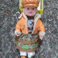 عروسک و مجسمه