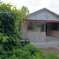 فروش-ویلا-کلنگی-200متر-زمین-65متر-بنا-1خواب