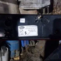 چراغ خطر عقب تارا|قطعات یدکی و لوازم جانبی|ری, شهید غیوری (ابن باویه)|دیوار