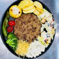 ۲ نفر فست فود کار شیفت صبح و شب و پیک موتوری