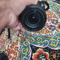 یک عدد دوربین canon1300Dبه فروش میرسد