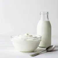ماست خانگی پرچرب گاوی طبیعی